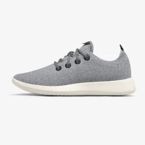 Allbirds Men’s Wool Runners in Mist size 10